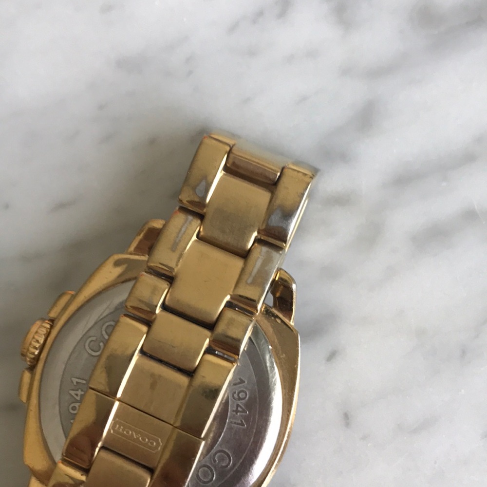 Gold Coach Boyfriend Watch - Picture 3 of 5